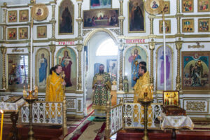Богослужение в Ивановке