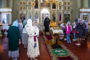 Богослужение в Ивановке