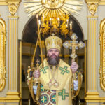 Митрополит Феодосий совершил Божественную литургию в Спасо-Преображенском кафедральном соборе