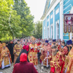 Во вторник Светлой седмицы митрополит Феодосий совершил Божественную литургию в Вознесенском женском монастыре